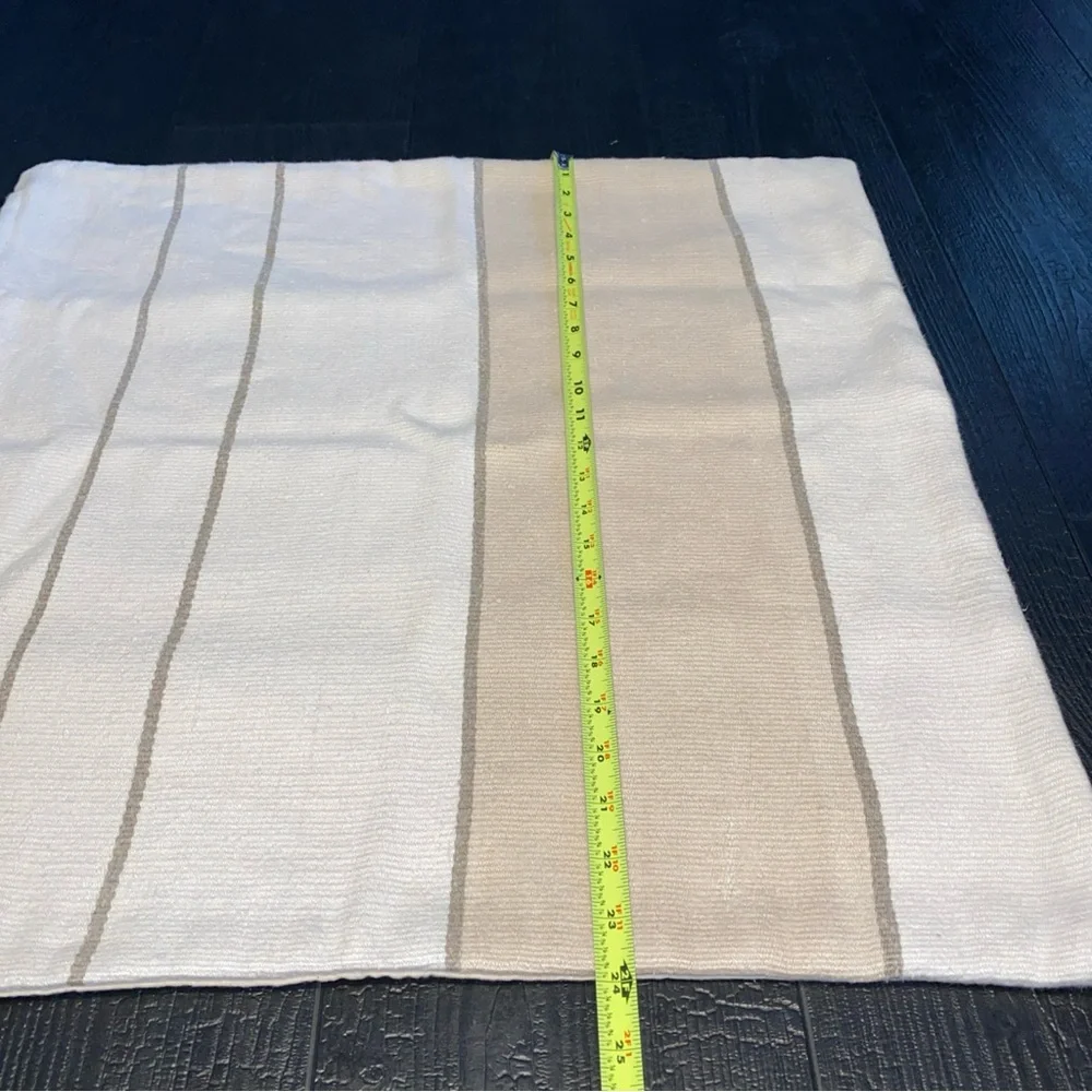 Pottery Barn 24x24‎ Pillow Cover Cotton Linen Beige Tan Cream Striped